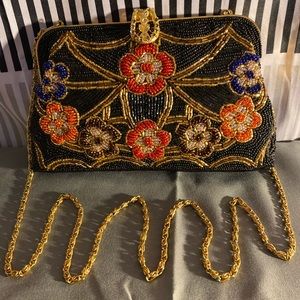 Vintage Black Hand-beaded floral purse w/chain